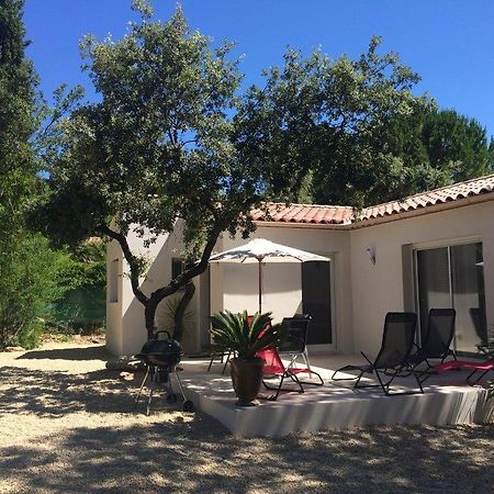 Villa Le Mazet De Trial Aubais Habitación foto
